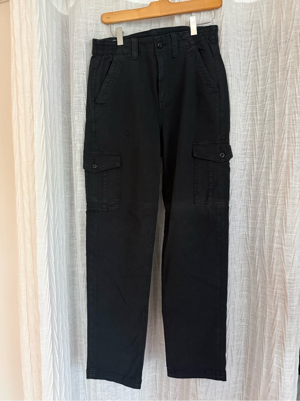 American Eagle Outfitters Black Women's Cargo Pants with Flap Pockets